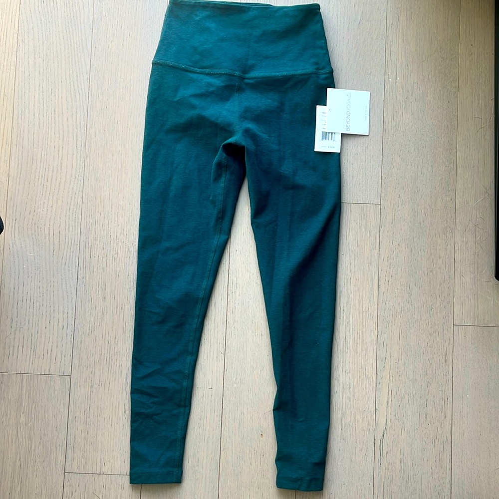 Spacedye Caught In The Midi High Waisted Legging
Majestic Blue Heather XS